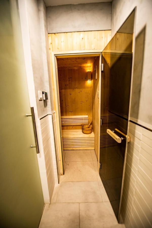 La Vie Gardens Hotel Apartmentsドバイ エクステリア 写真