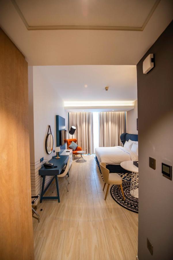 La Vie Gardens Hotel Apartmentsドバイ エクステリア 写真