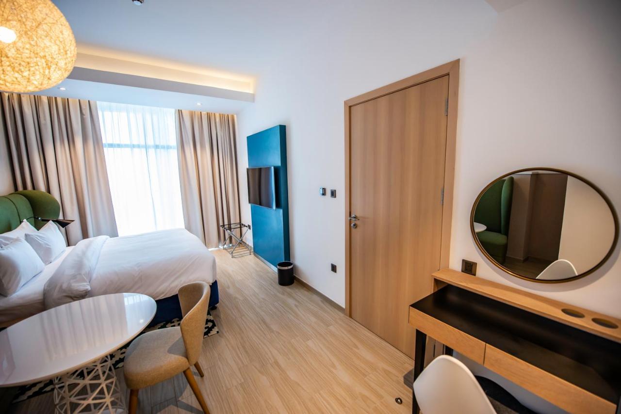 La Vie Gardens Hotel Apartmentsドバイ エクステリア 写真